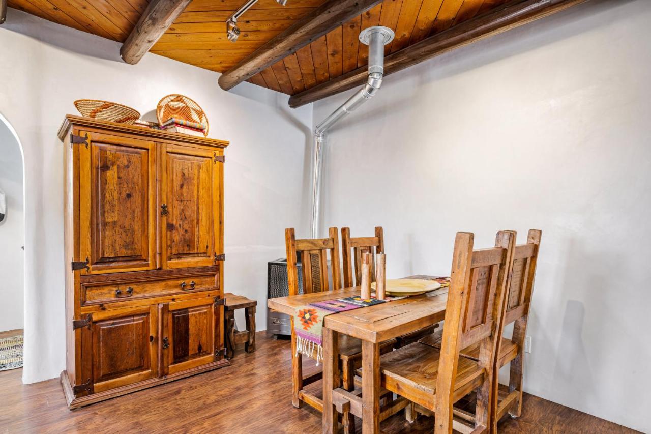 Вілла Pueblo Revival Таос Екстер'єр фото